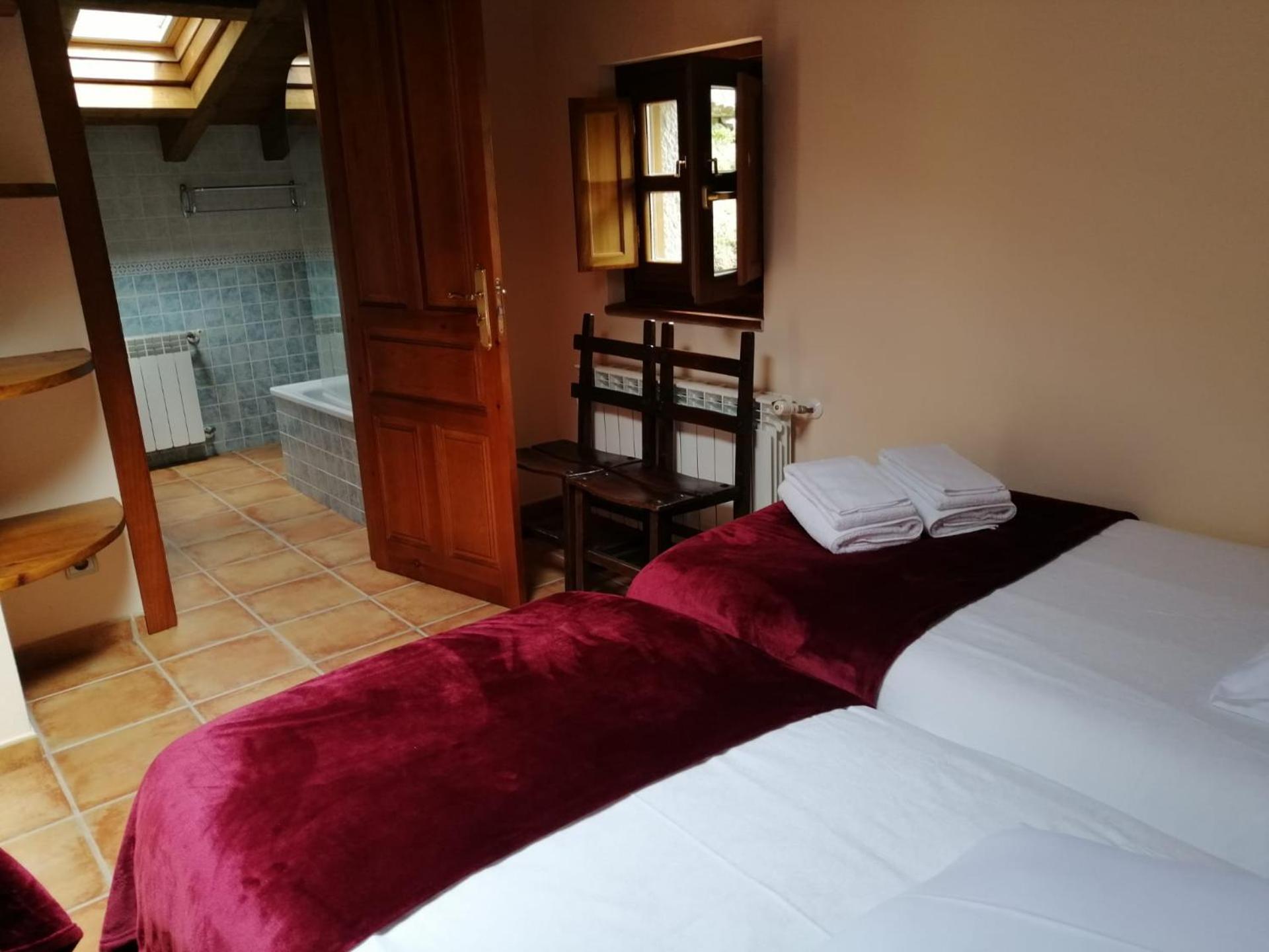El Caleyon Bed & Breakfast Bulnes Exterior photo