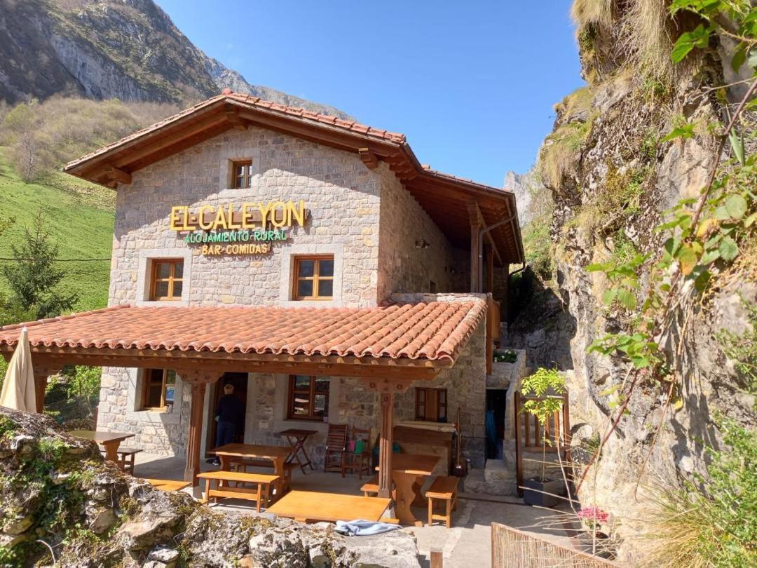 El Caleyon Bed & Breakfast Bulnes Exterior photo